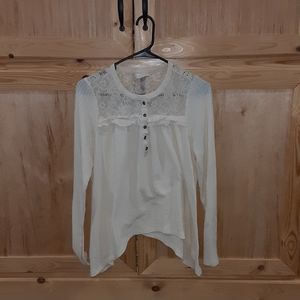 Knox Rose Thermal ruffle lace top shark bite hem shirt size M